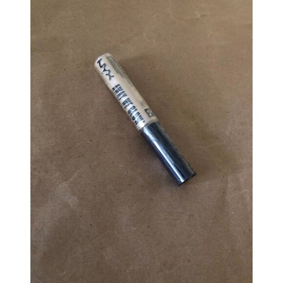 NYX Away We Glow Liquid Highlighter Crystal Glare AWG04 - Picture 1 of 1
